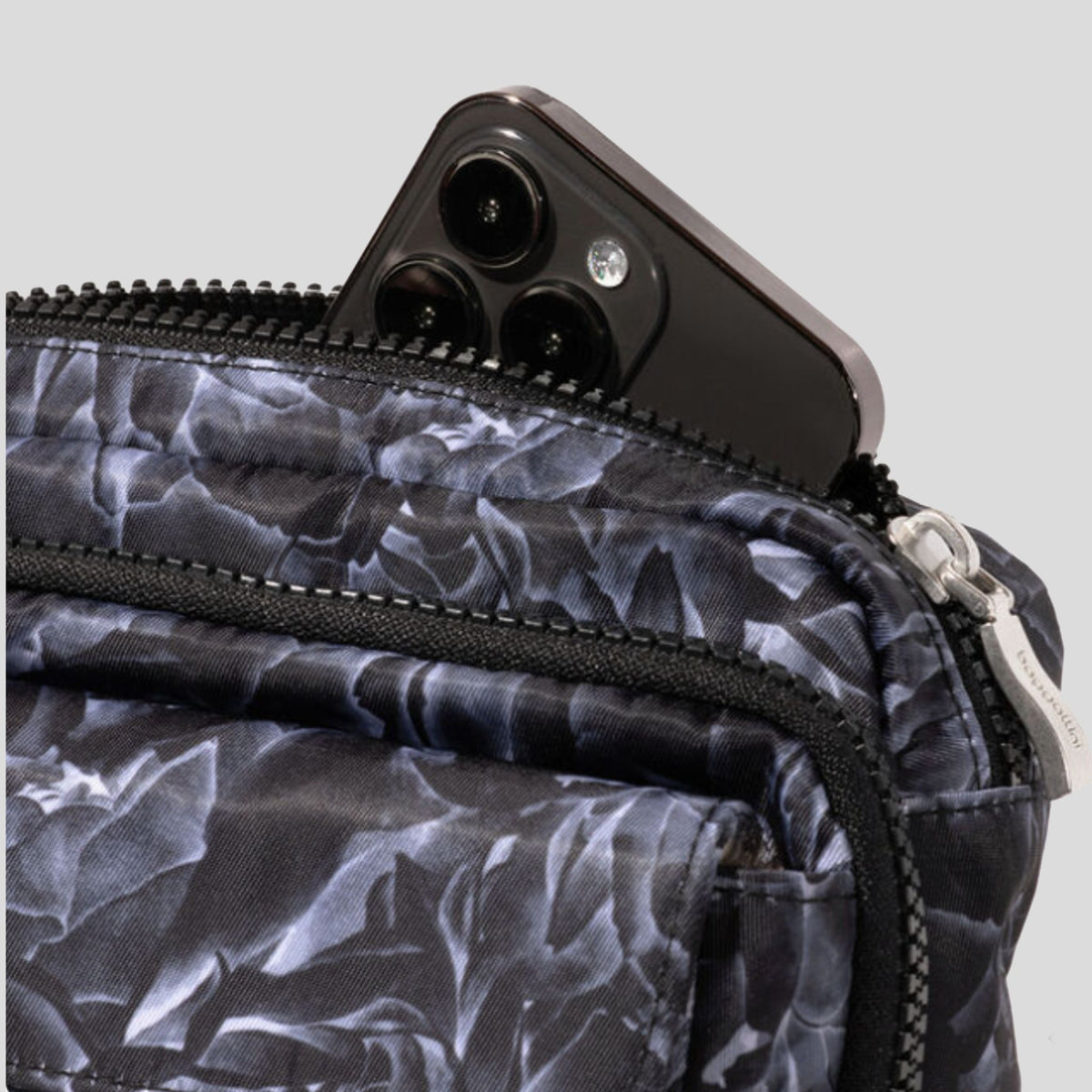 Modern Double Zip Crossbody | Black Divine Rose