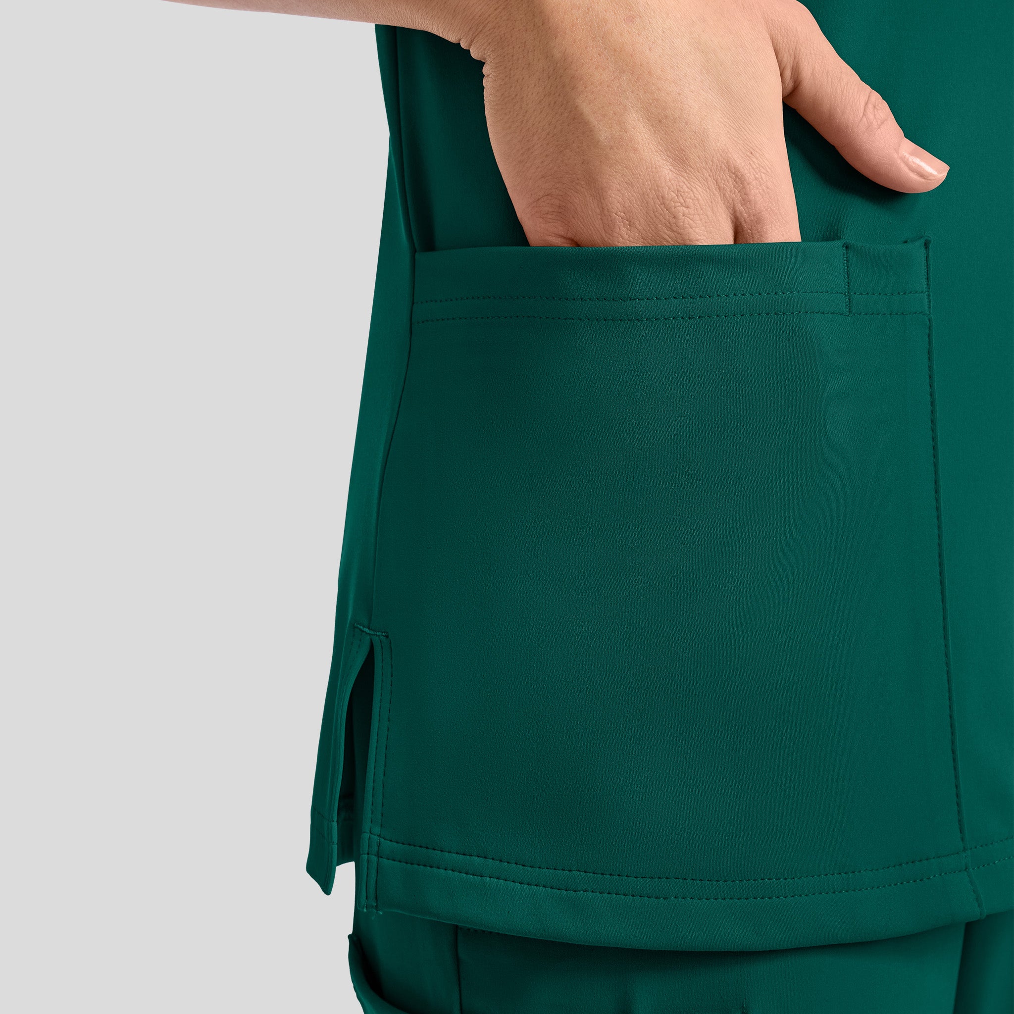 Achieve 2-Pocket Scrub Top | Hunter