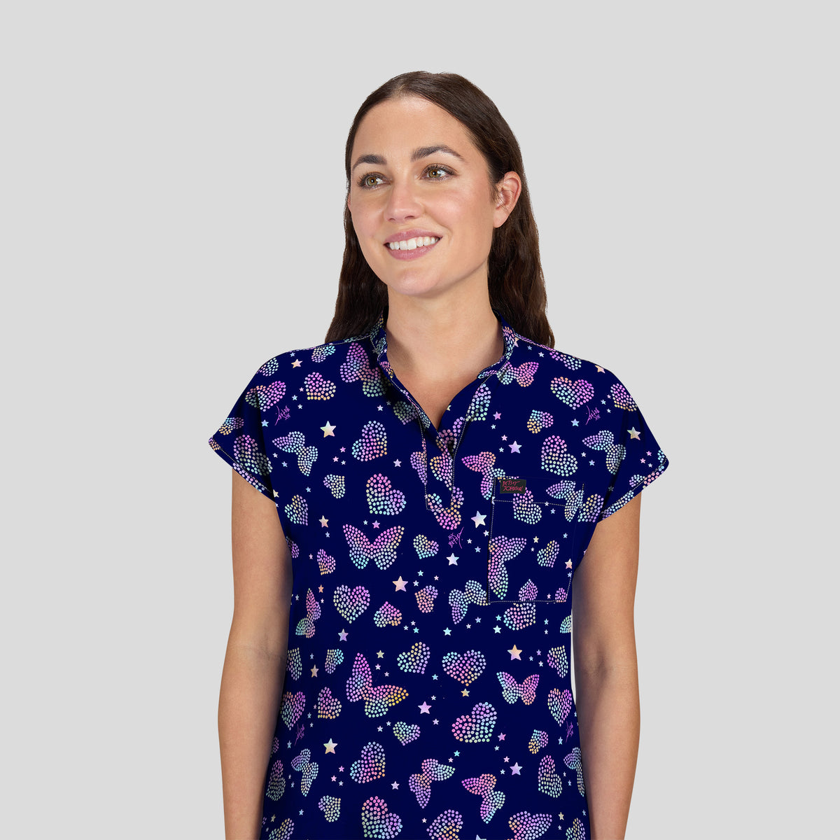 Betsey Johnson Ari Women's 1-Pocket Print Scrub Top | Butterfly Aura Navy