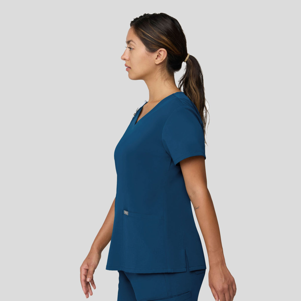 Tempo Women's V-Neck Top | Caribbean